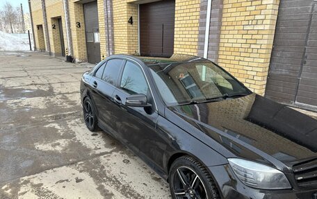 Mercedes-Benz C-Класс, 2010 год, 875 000 рублей, 2 фотография