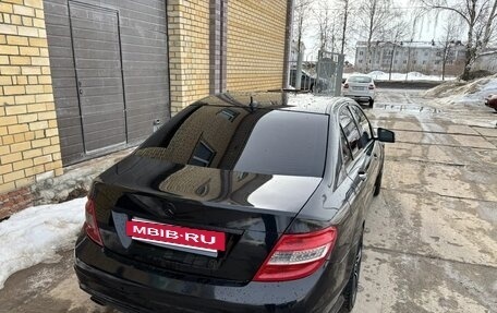 Mercedes-Benz C-Класс, 2010 год, 875 000 рублей, 3 фотография