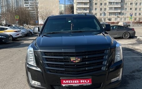Cadillac Escalade IV, 2016 год, 4 000 000 рублей, 1 фотография