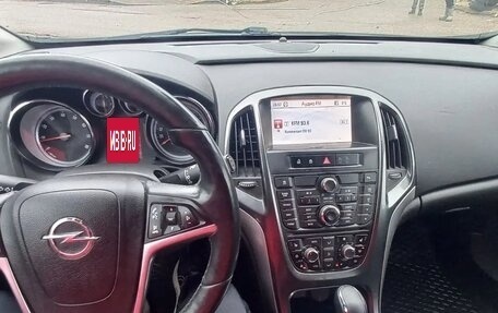 Opel Astra J, 2012 год, 550 000 рублей, 2 фотография