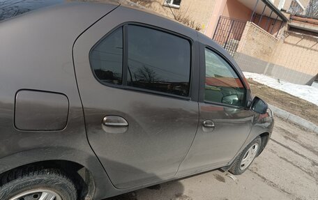 Renault Logan II, 2019 год, 735 000 рублей, 9 фотография