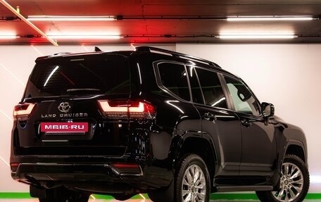 Toyota Land Cruiser, 2024 год, 12 990 000 рублей, 9 фотография