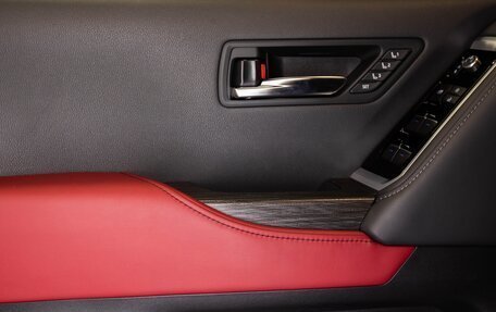 Toyota Land Cruiser, 2024 год, 12 990 000 рублей, 18 фотография