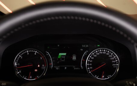 Toyota Land Cruiser, 2024 год, 12 990 000 рублей, 28 фотография