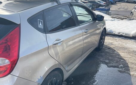 Hyundai Solaris II рестайлинг, 2011 год, 675 555 рублей, 3 фотография