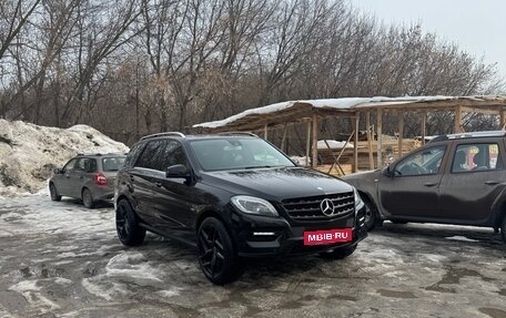 Mercedes-Benz M-Класс, 2012 год, 1 900 000 рублей, 3 фотография