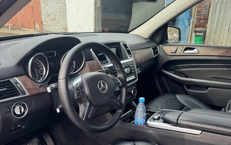 Mercedes-Benz M-Класс, 2012 год, 1 900 000 рублей, 8 фотография