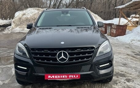 Mercedes-Benz M-Класс, 2012 год, 1 900 000 рублей, 2 фотография