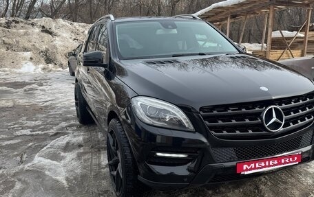 Mercedes-Benz M-Класс, 2012 год, 1 900 000 рублей, 4 фотография