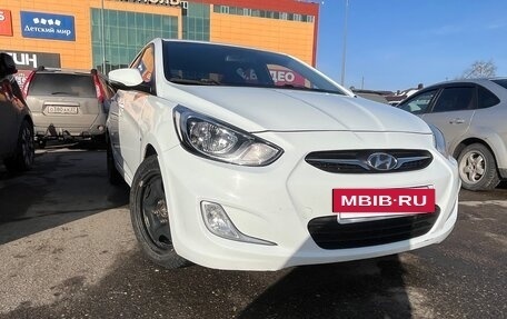 Hyundai Solaris II рестайлинг, 2012 год, 730 000 рублей, 7 фотография