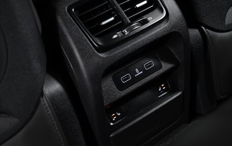 Geely Tugella FY11, 2021 год, 2 399 000 рублей, 9 фотография