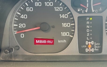 Mitsubishi Pajero iO, 1999 год, 600 000 рублей, 10 фотография