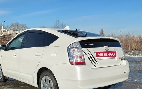 Toyota Prius, 2008 год, 710 000 рублей, 3 фотография