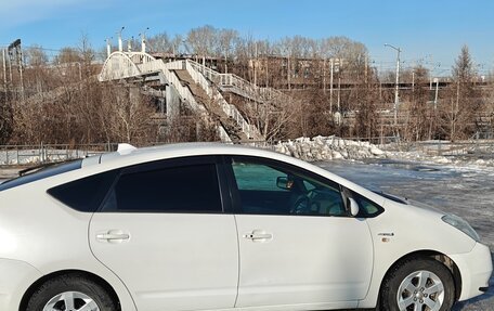 Toyota Prius, 2008 год, 710 000 рублей, 8 фотография