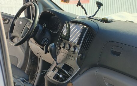 Hyundai Grand Starex Grand Starex I рестайлинг 2, 2012 год, 1 600 000 рублей, 6 фотография