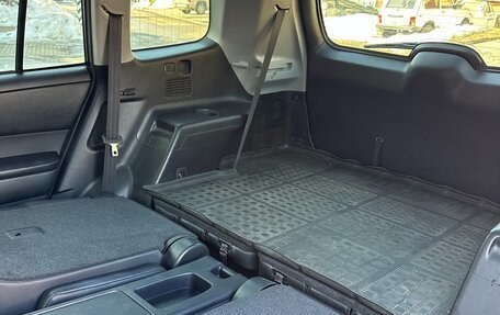 Toyota Highlander III, 2011 год, 1 990 000 рублей, 10 фотография