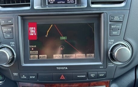 Toyota Highlander III, 2011 год, 1 990 000 рублей, 7 фотография