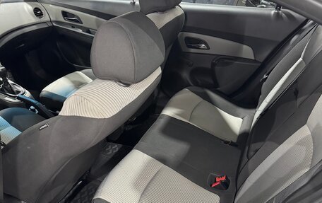 Chevrolet Cruze II, 2012 год, 700 000 рублей, 15 фотография