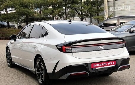 Hyundai Sonata VIII, 2023 год, 1 965 000 рублей, 3 фотография