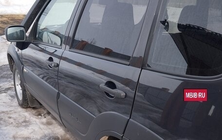 Chevrolet Niva I рестайлинг, 2018 год, 770 000 рублей, 3 фотография