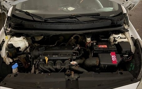 Hyundai Solaris II рестайлинг, 2015 год, 340 000 рублей, 7 фотография