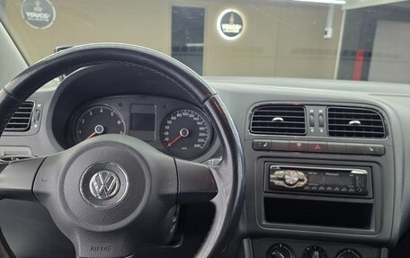 Volkswagen Polo VI (EU Market), 2012 год, 716 000 рублей, 21 фотография