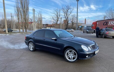 Mercedes-Benz E-Класс, 2002 год, 848 000 рублей, 3 фотография