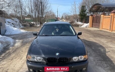 BMW 5 серия, 2001 год, 630 000 рублей, 2 фотография