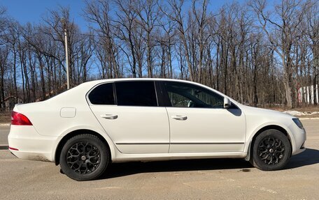 Skoda Superb III рестайлинг, 2014 год, 1 100 000 рублей, 3 фотография