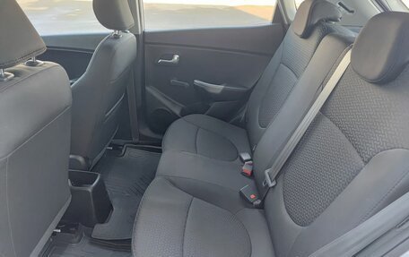 KIA Rio III рестайлинг, 2016 год, 1 299 800 рублей, 15 фотография