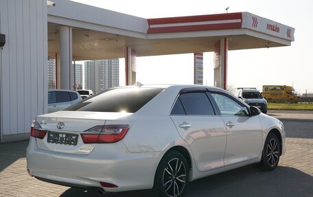 Toyota Camry, 2017 год, 1 860 000 рублей, 2 фотография
