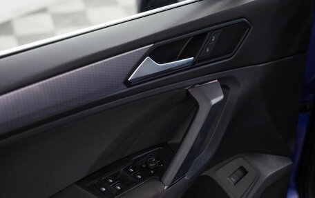 Volkswagen Tiguan II, 2021 год, 3 299 000 рублей, 22 фотография