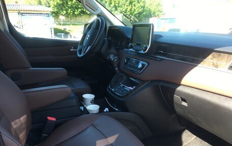 Hyundai Grand Starex Grand Starex I рестайлинг 2, 2019 год, 4 100 000 рублей, 1 фотография