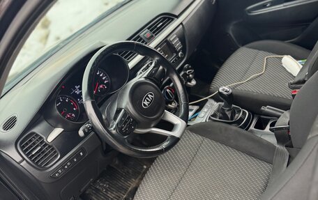 KIA Rio IV, 2018 год, 800 000 рублей, 12 фотография