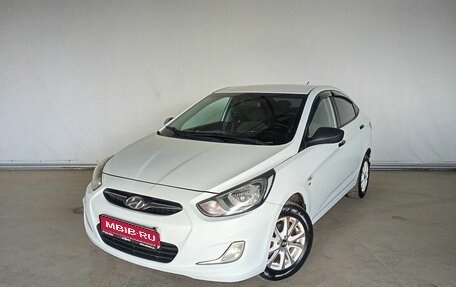 Hyundai Solaris II рестайлинг, 2014 год, 1 050 000 рублей, 1 фотография