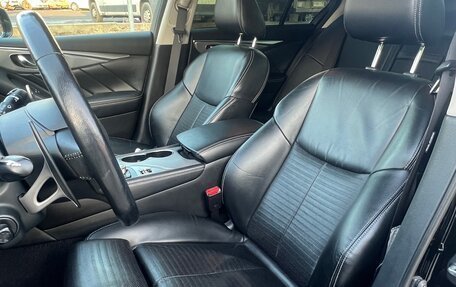 Infiniti Q50 I рестайлинг, 2014 год, 1 890 000 рублей, 16 фотография