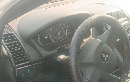 Mitsubishi Galant IX, 2004 год, 370 000 рублей, 11 фотография