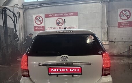 Toyota Wish II, 2007 год, 600 000 рублей, 3 фотография