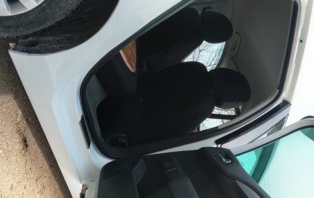 Citroen C4 II рестайлинг, 2011 год, 800 000 рублей, 14 фотография