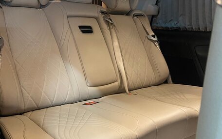 Mercedes-Benz Vito, 2023 год, 7 000 000 рублей, 6 фотография