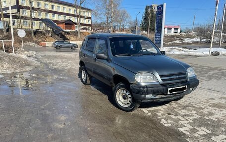 Chevrolet Niva I рестайлинг, 2005 год, 220 000 рублей, 2 фотография