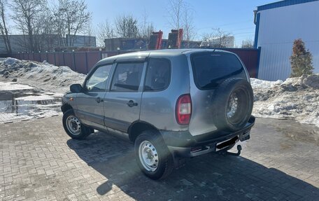 Chevrolet Niva I рестайлинг, 2005 год, 220 000 рублей, 4 фотография