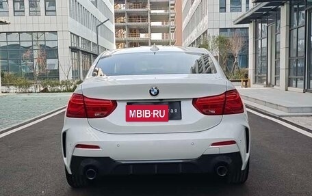 BMW 1 серия, 2022 год, 1 900 000 рублей, 5 фотография