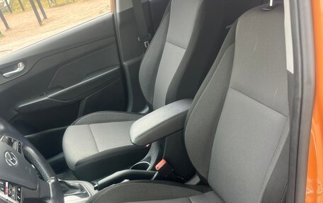 Hyundai Solaris II рестайлинг, 2018 год, 1 320 000 рублей, 17 фотография