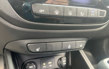 Hyundai Solaris II рестайлинг, 2018 год, 1 320 000 рублей, 13 фотография