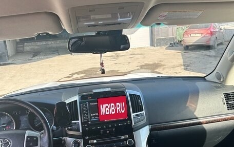 Toyota Land Cruiser 200, 2012 год, 4 100 000 рублей, 15 фотография