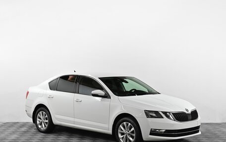 Skoda Octavia, 2018 год, 1 299 000 рублей, 2 фотография