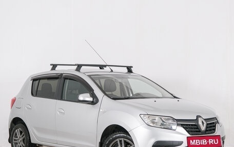 Renault Sandero II рестайлинг, 2018 год, 899 000 рублей, 2 фотография