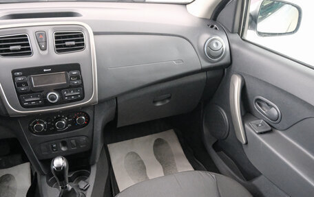 Renault Sandero II рестайлинг, 2018 год, 899 000 рублей, 12 фотография