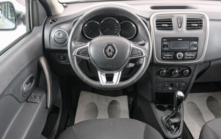 Renault Sandero II рестайлинг, 2018 год, 899 000 рублей, 15 фотография